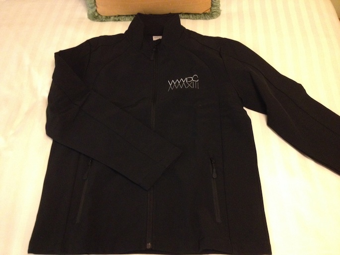 WWDC 2013 で配布されたジャケット